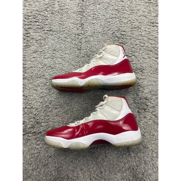 Nike Air Jordan 11 Retro High Cherry Varsity Red Men 9 Sneakers CT8012-116 - Picture 5 of 9